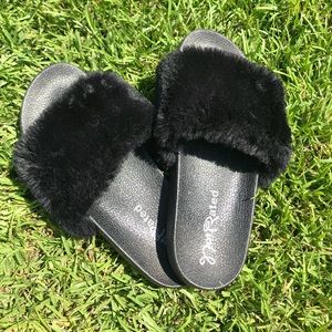Fuzzy Slides